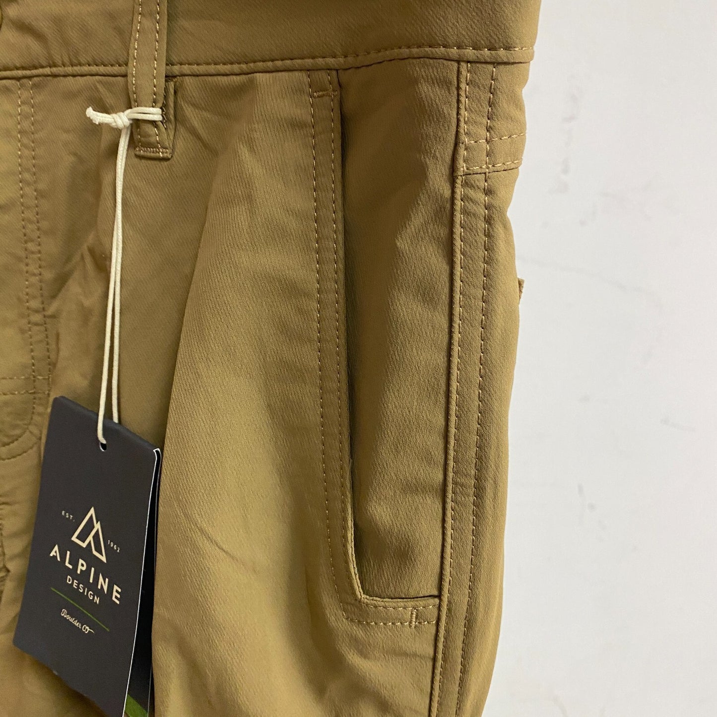 Alpine Design Men's M AD Straight Trailhead Tech Pant Ermine Brown ADM20900 New!