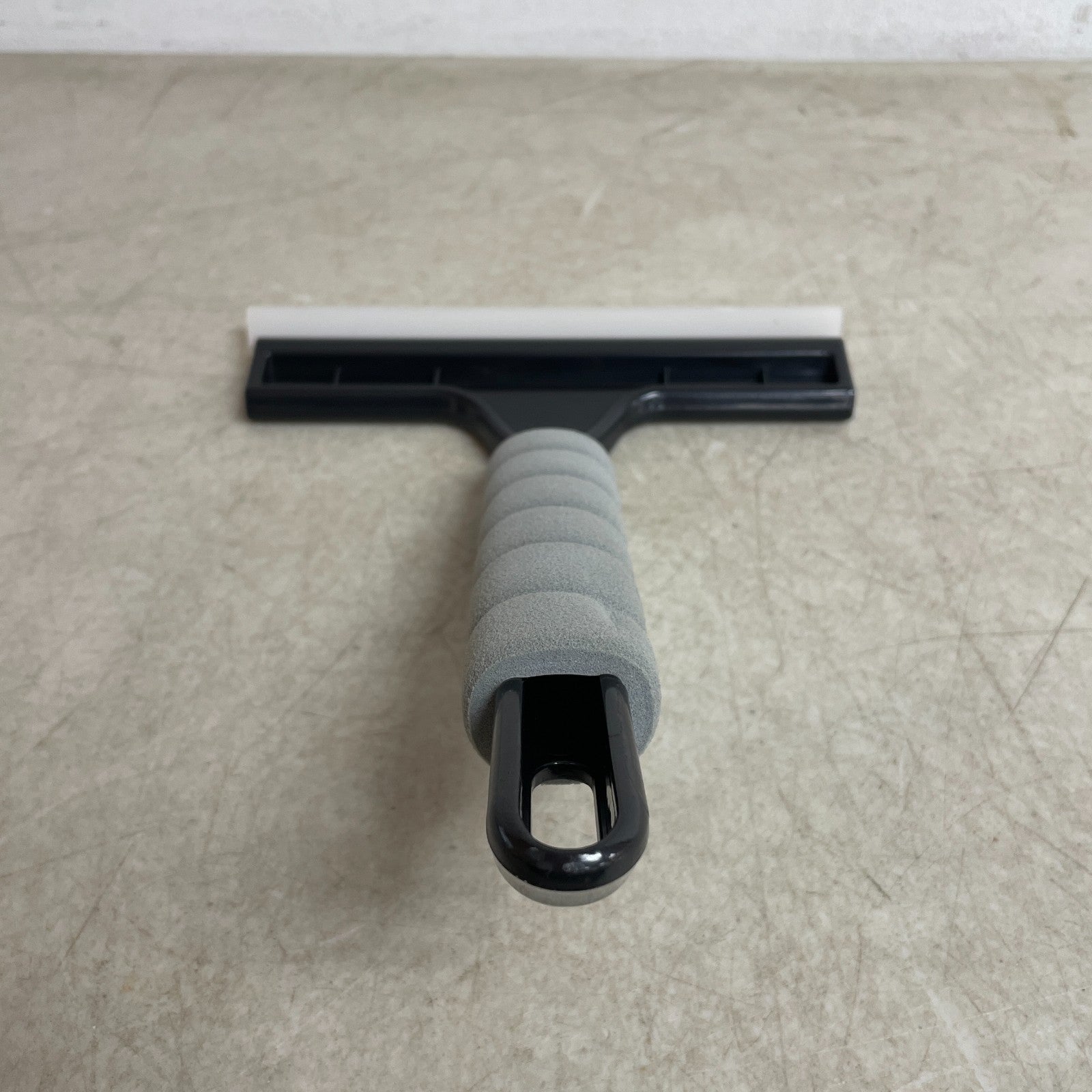 Amazon Basics Window Squeegee with Handle 8" Blade Car Glass Shower Mirror