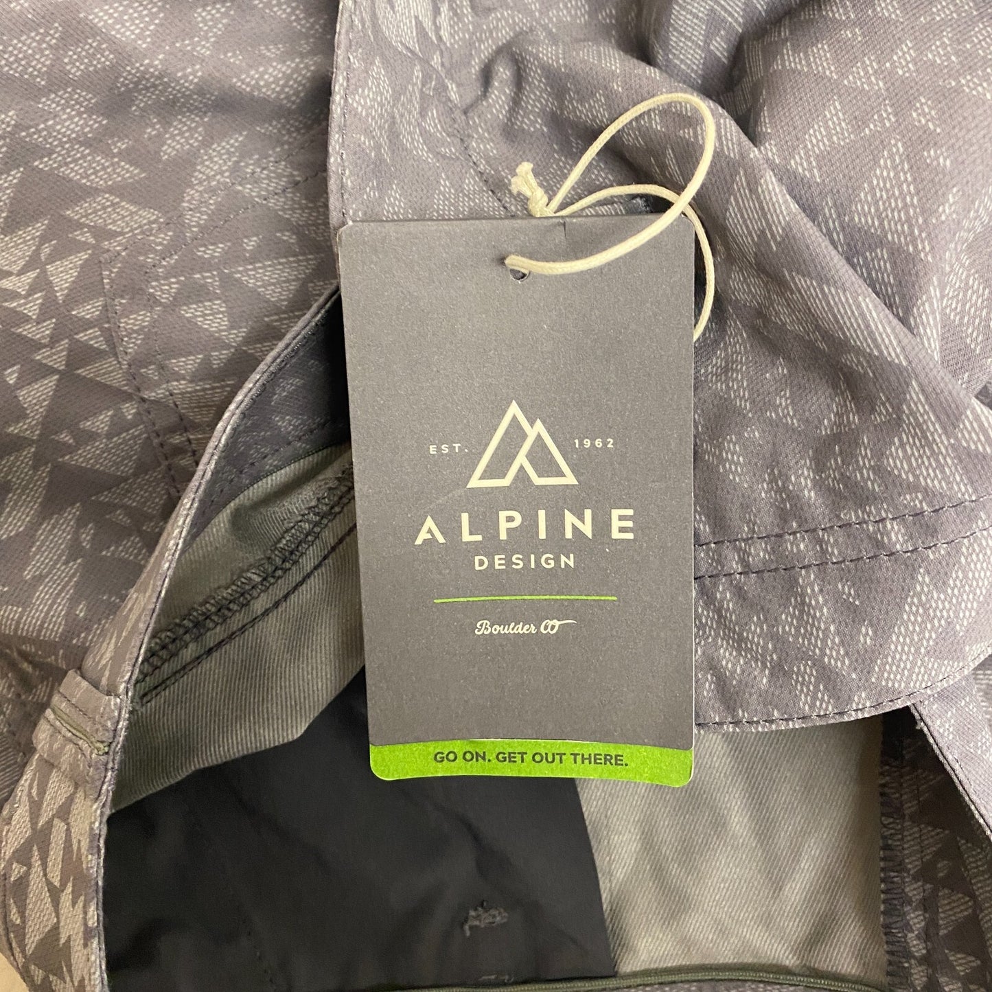 Alpine Design Men's AD Trailhead Tech Short PRT Water Geo/Griffin ADM11803P New!