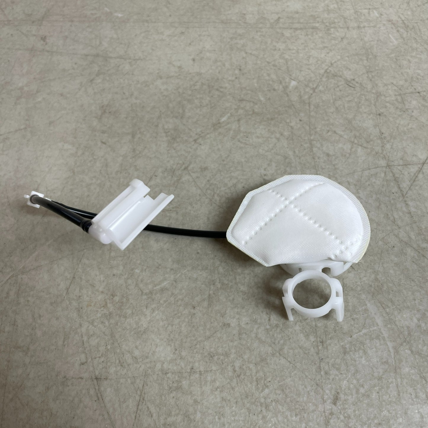 Denso 950-0202 Fuel Pump & Strainer Set First Time Fit Mounting Kit