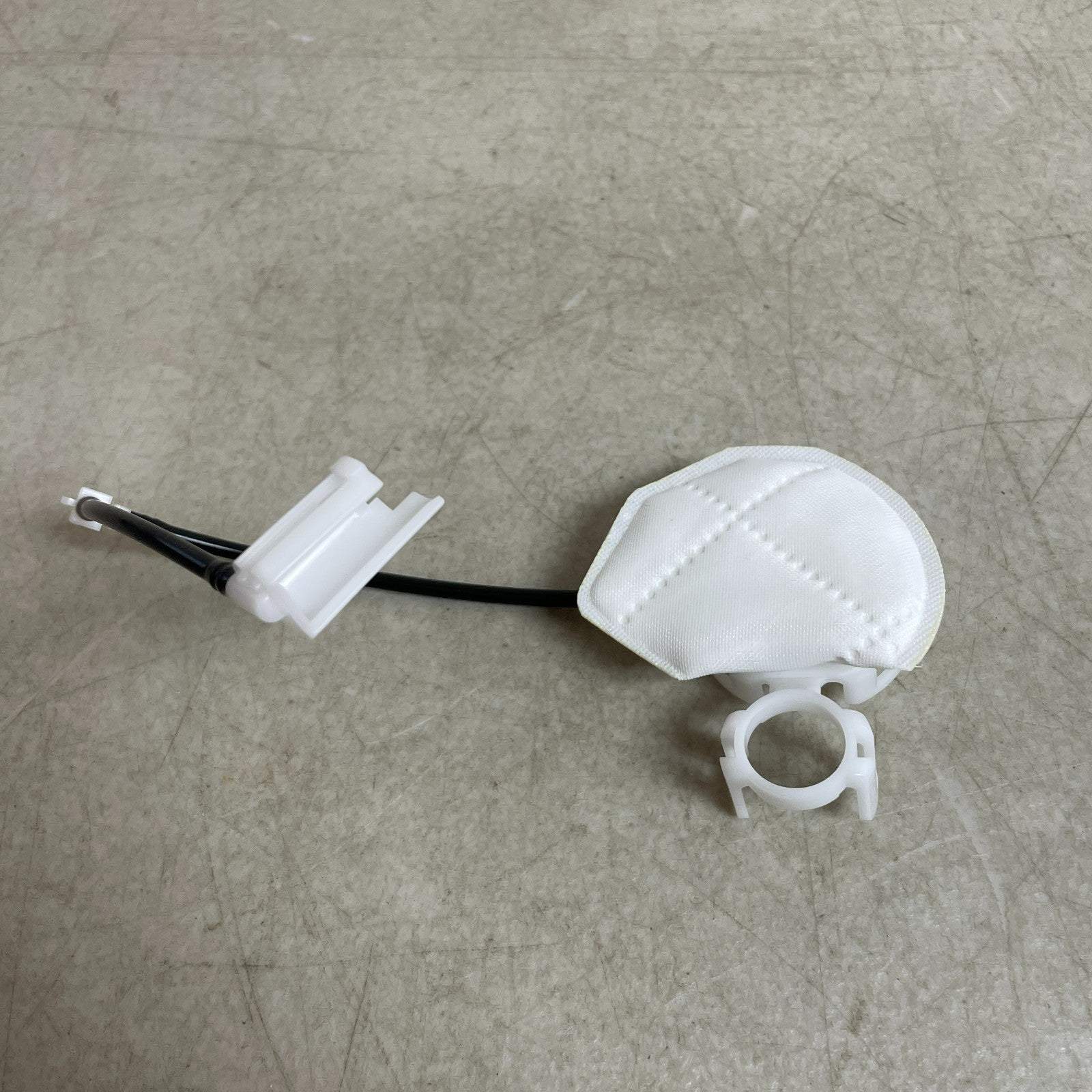 Denso 950-0202 Fuel Pump & Strainer Set First Time Fit Mounting Kit