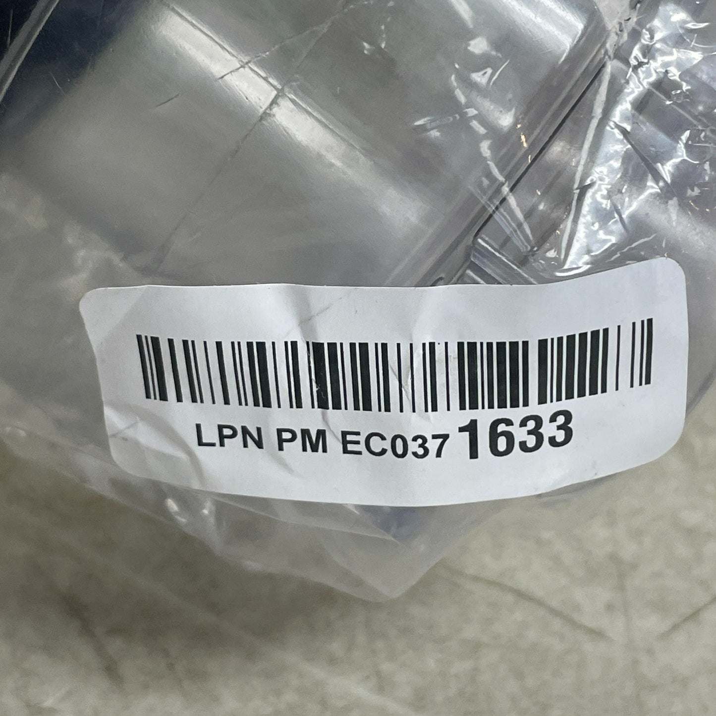 Camco 39053 RV 3" Gate Valve with 3.5" Clear Adapter and 4-Bayonet Prongs