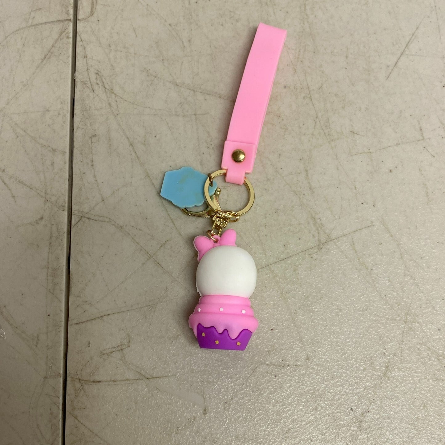 Assorted Silicone Daisy Duck Cupcake Dessert Keychain Accessory
