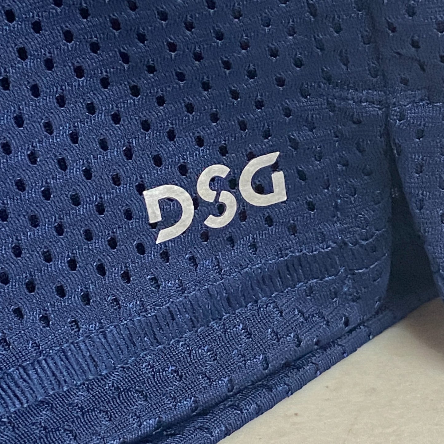 DSG Women's 7" Performance Mid Rise Relaxed Fit Short University Navy DAW39137M