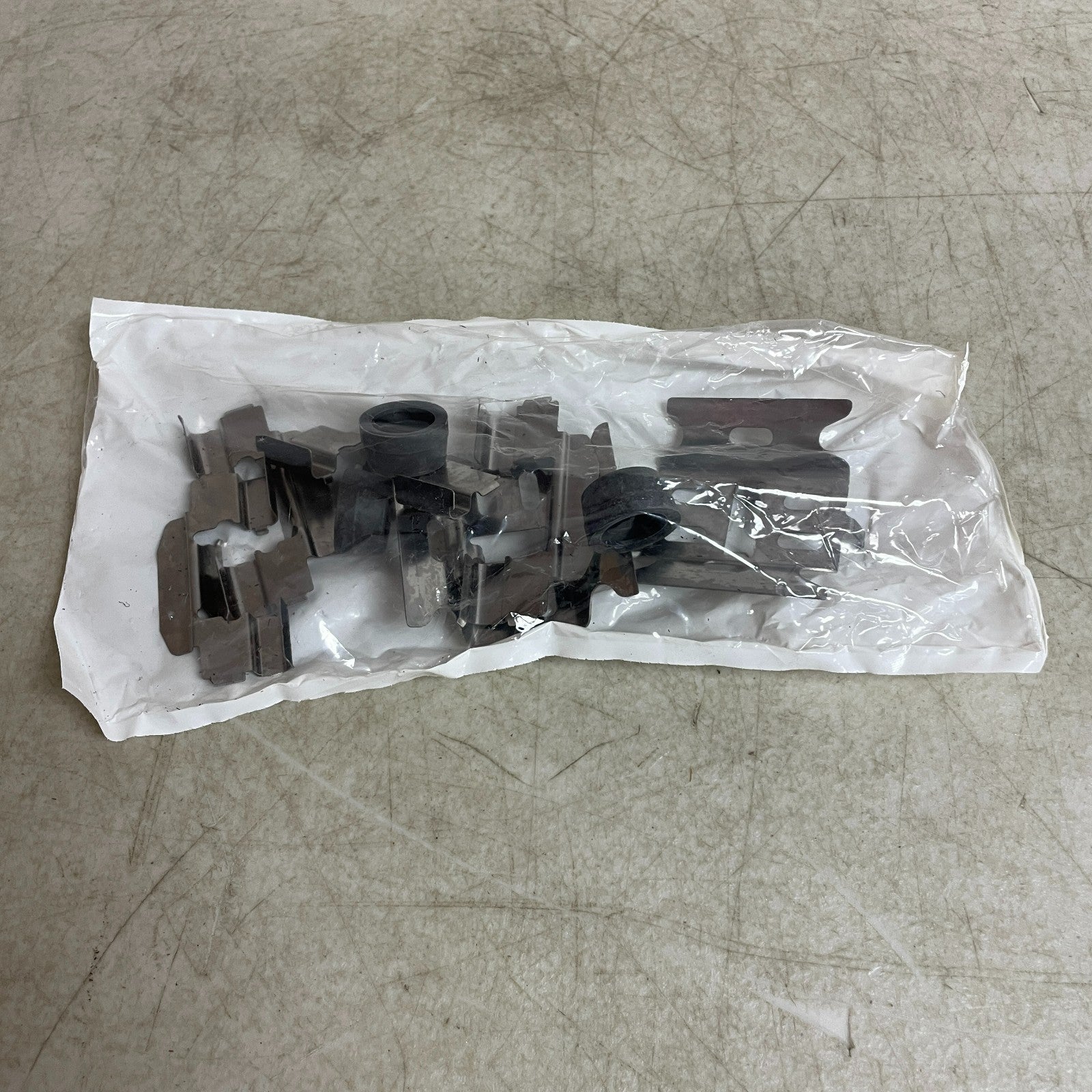 Carquest Rear Disc Brake Hardware Kit PTFE Quiet Clips H5637Q