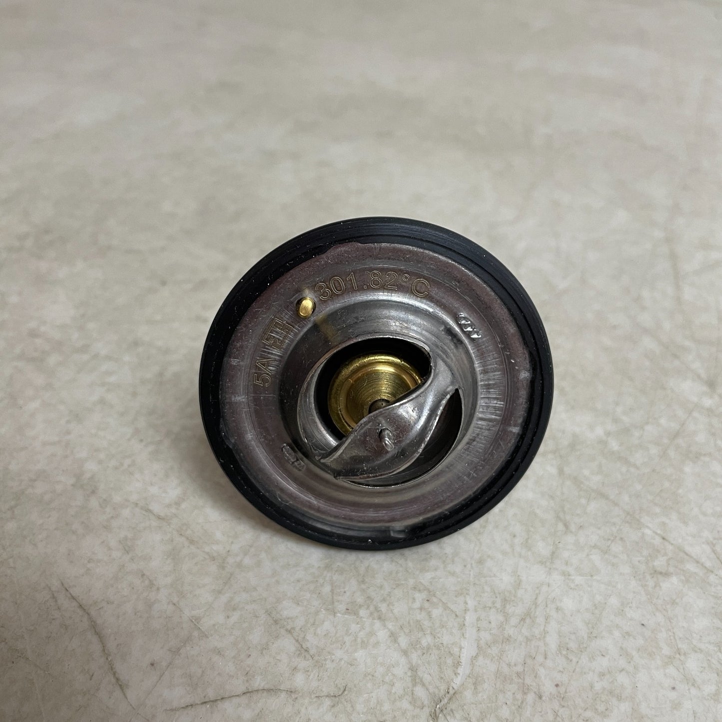 Beck/Arnley 143-0722 Thermostat Engine Coolant Regulator Valve for Honda Toyota