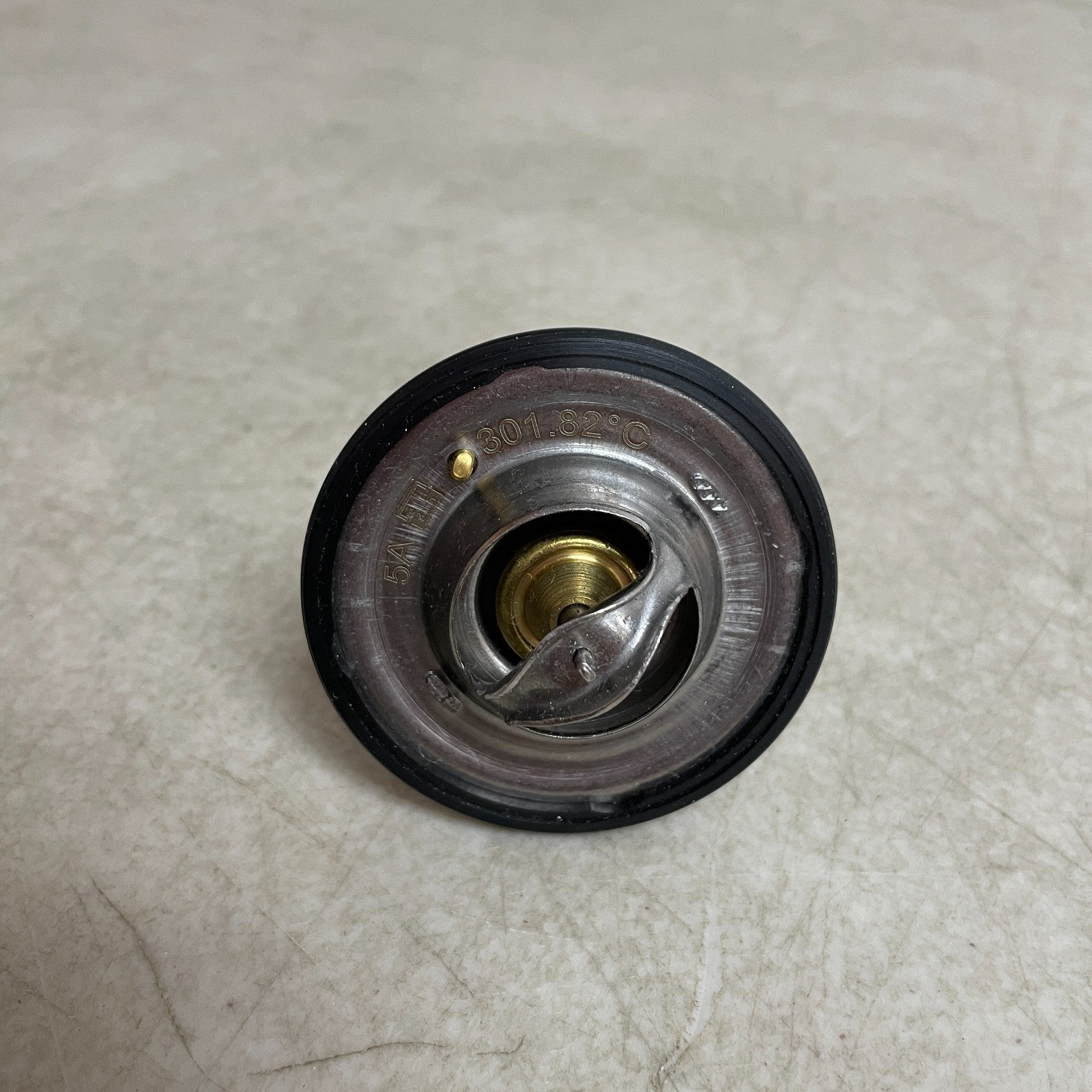 Beck/Arnley 143-0722 Thermostat Engine Coolant Regulator Valve for Honda Toyota