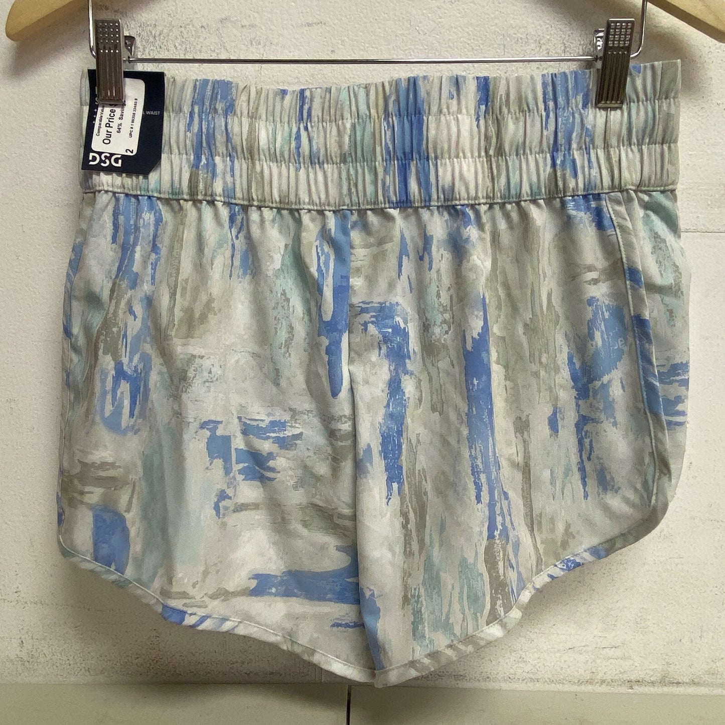 DSG Women's 3â High Rise Stride Shorts Torn Camo Faded Olive DAW12327PRTZ