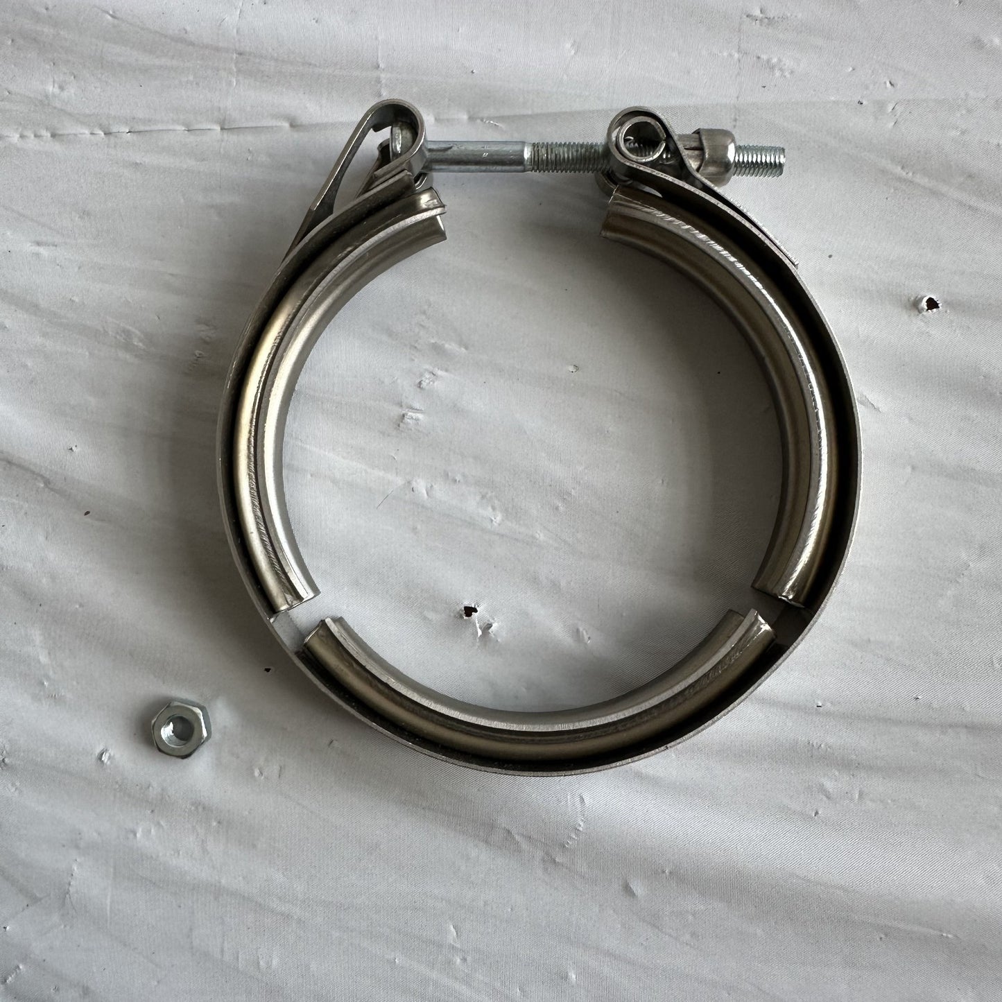 Dorman 904-252 Stainless V-Band Exhaust Clamp for 05–10 Ford Down Pipe