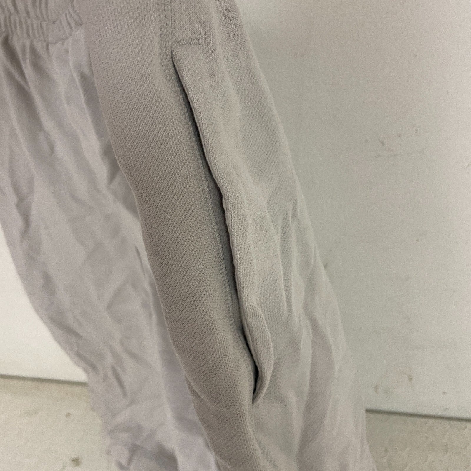 DSG Menâs French Terry Shorts Light Grey DAM21404VC Athletic Lounge Wear