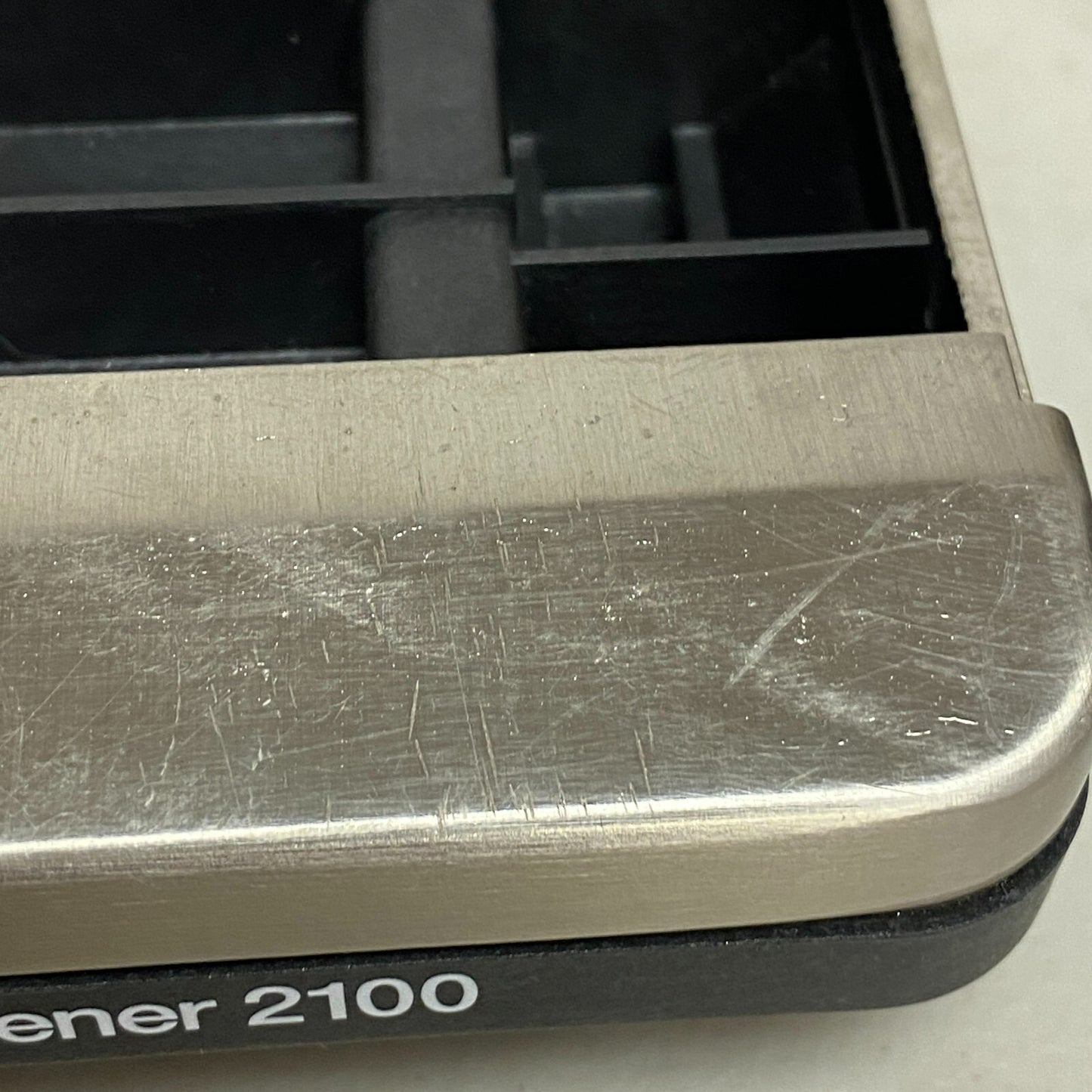 CHEFS CHOICE 2100 COMMERCIAL SHARPENER 3 STAGE 20 DEG TRIZOR INCLUDES 20 DEG,,,,