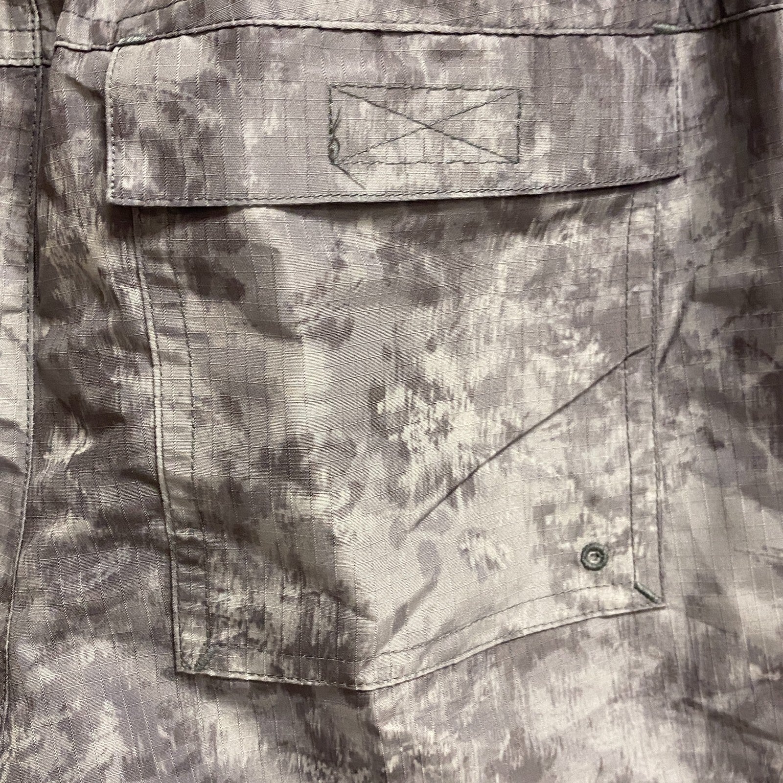 DSG  TWITCH + ALLISON Men's 6â Shorts  Charcoal Blurred Floral BOSSM13131PRT