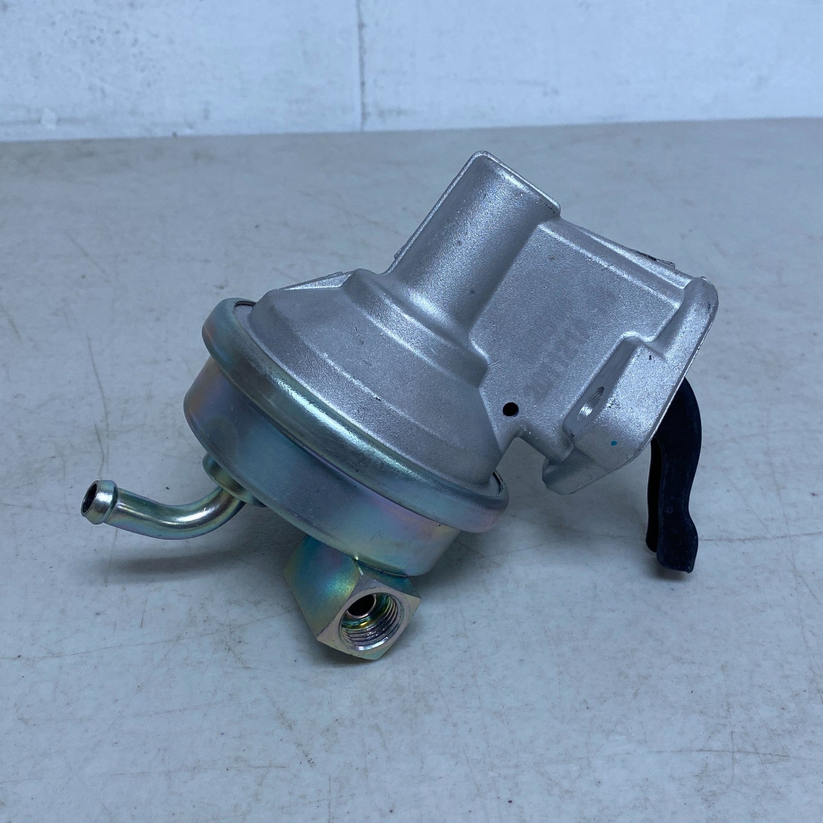 Carter M4530 Mechanical Fuel Pump 8.5 PSI High-Flow Muscle Car Replacement