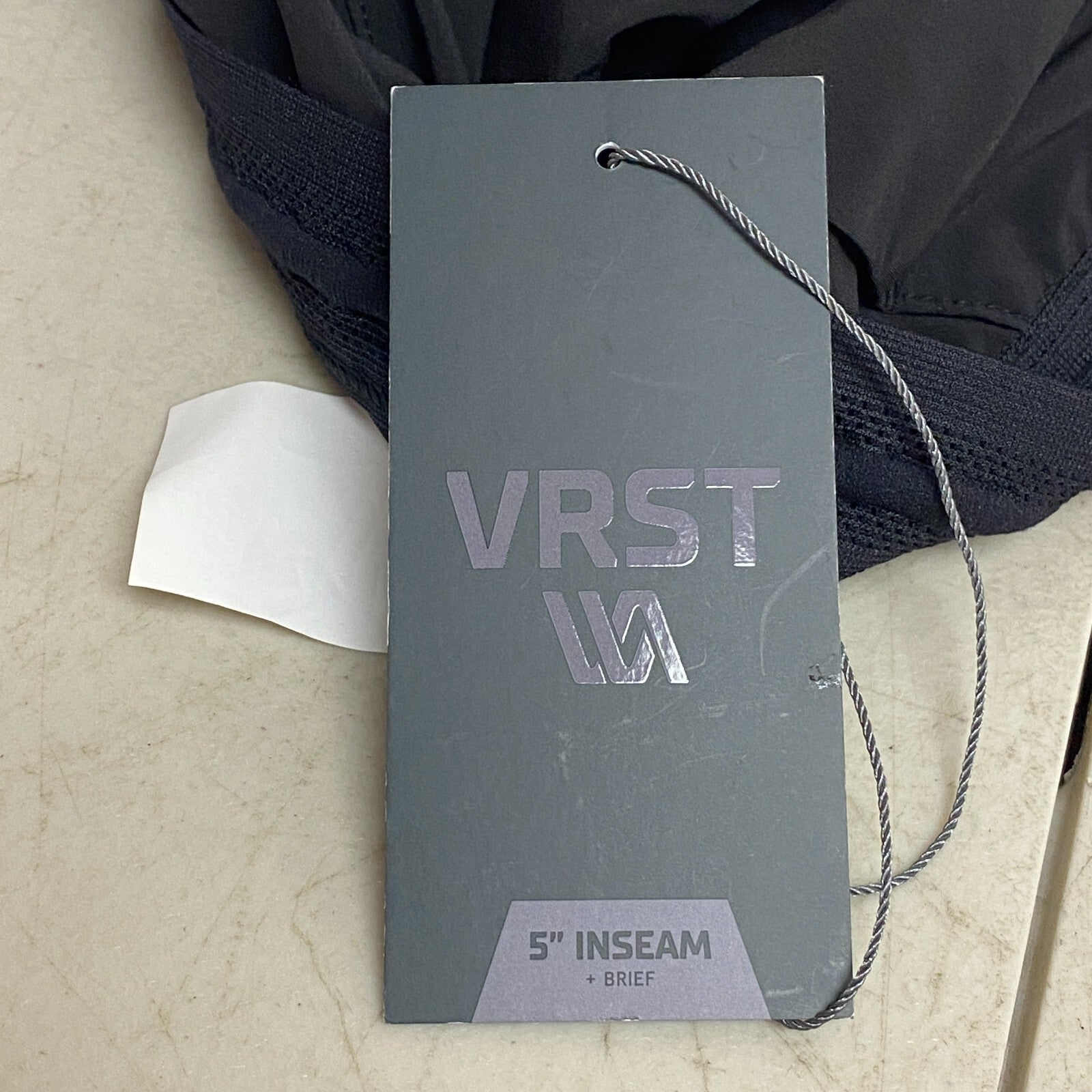 VRST Men's 5" Relaxed Fit Enthusiast Lined Run Short  Pure Black MAX100420