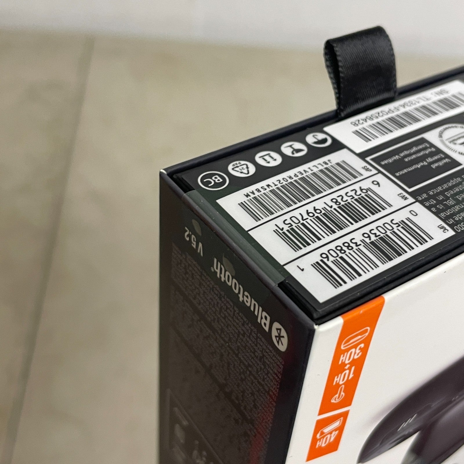 JBL Live Pro 2 True-Wireless Noise Canceling Headphones In Ear Earbuds Black NIB