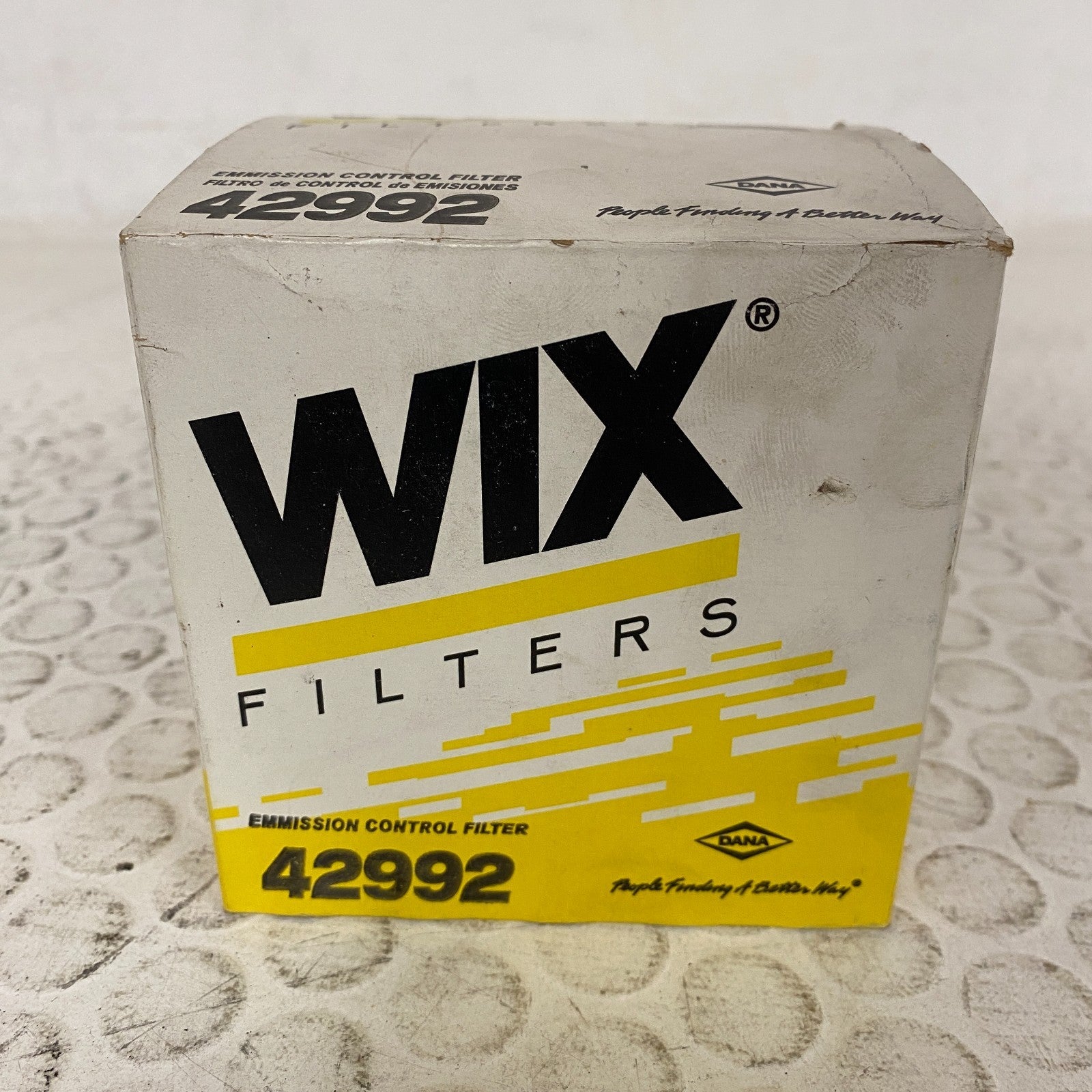 WIX 42992 Engine Crankcase Breather Filter 1978-1999 Ford F-150 E-150 Bronco