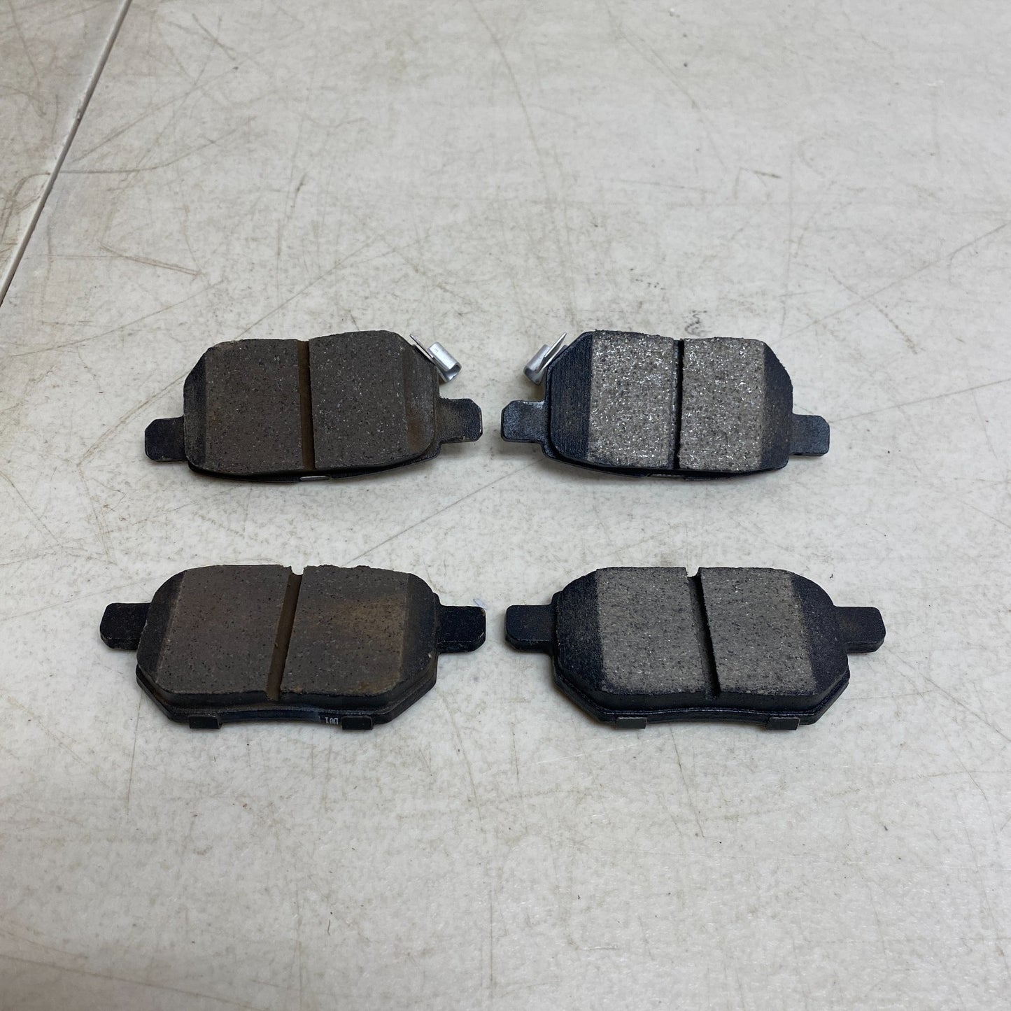 Bosch BSD1423 Severe Duty Rear Disc Brake Pad Set for Lexus Scion Toyota