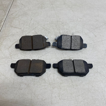 Bosch BSD1423 Severe Duty Rear Disc Brake Pad Set for Lexus Scion Toyota