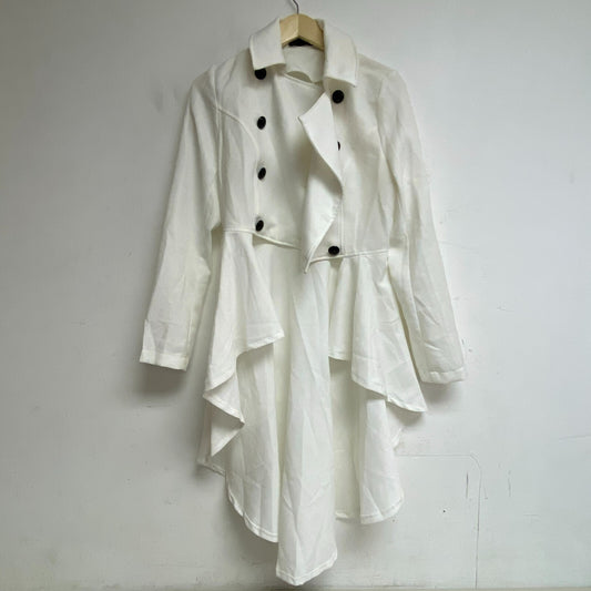 Akira Chicago Black Label 4 Button White Dress overcoat Long sleeve Size Medium