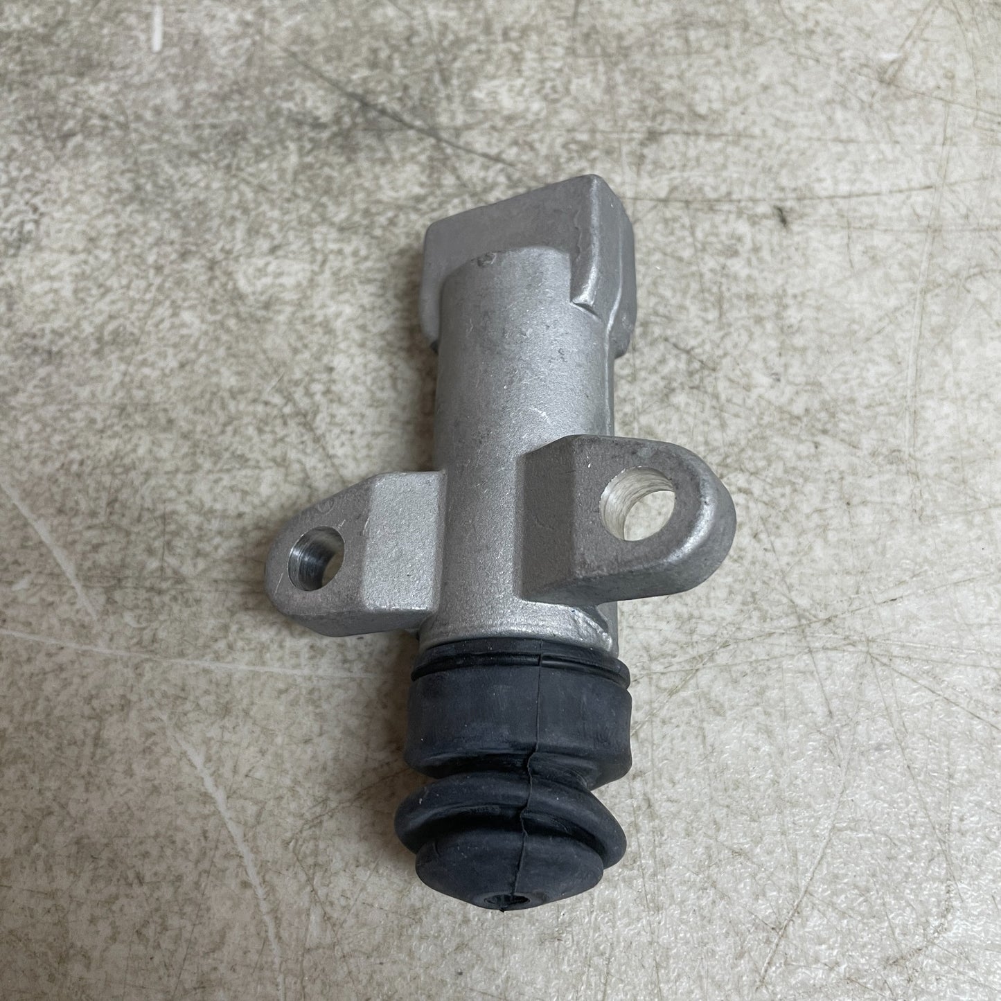 DORMAN CS37680 Clutch Slave Cylinder External Metal Body 88'-92' Toyota Corolla