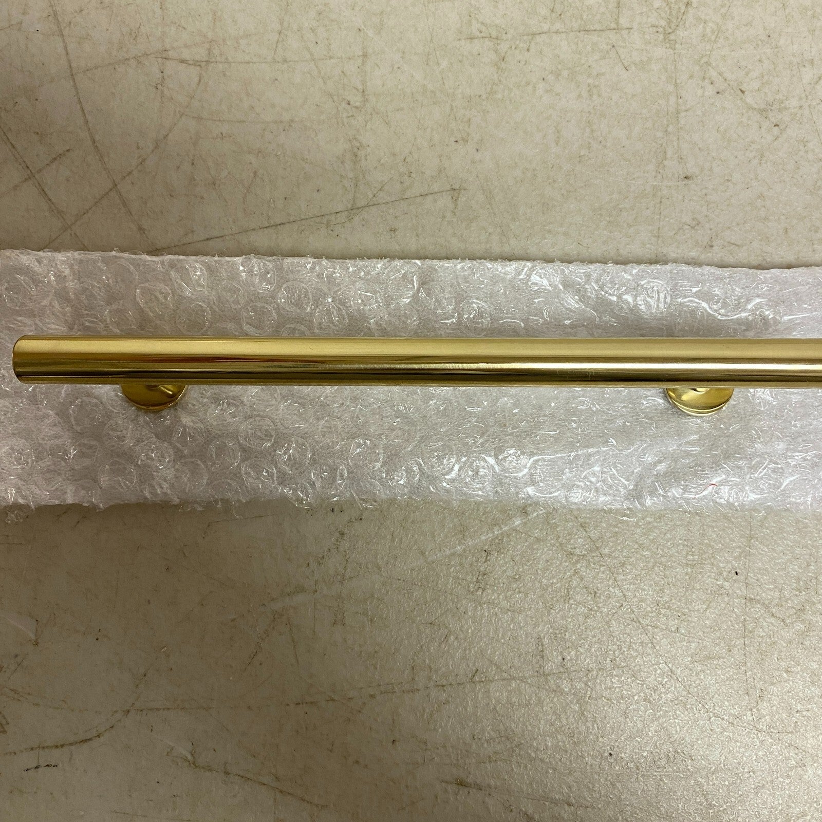 SIGNATURE HARDWARE 8" DIEHL ADJUSTABLE ROUND BRASS DRAWER PULL- POLISHED BRASS