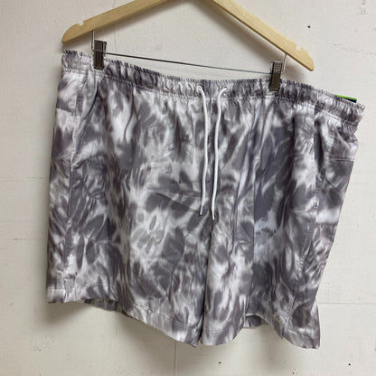 DSG Men's 6" Rec Shorts Palm Life Pure White Floral Stylish Relaxed DAM12111PRT