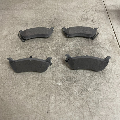 Wagner MX761 Brake Pads Rear 1998-1999 Mercedes-Benz ML320 ML430