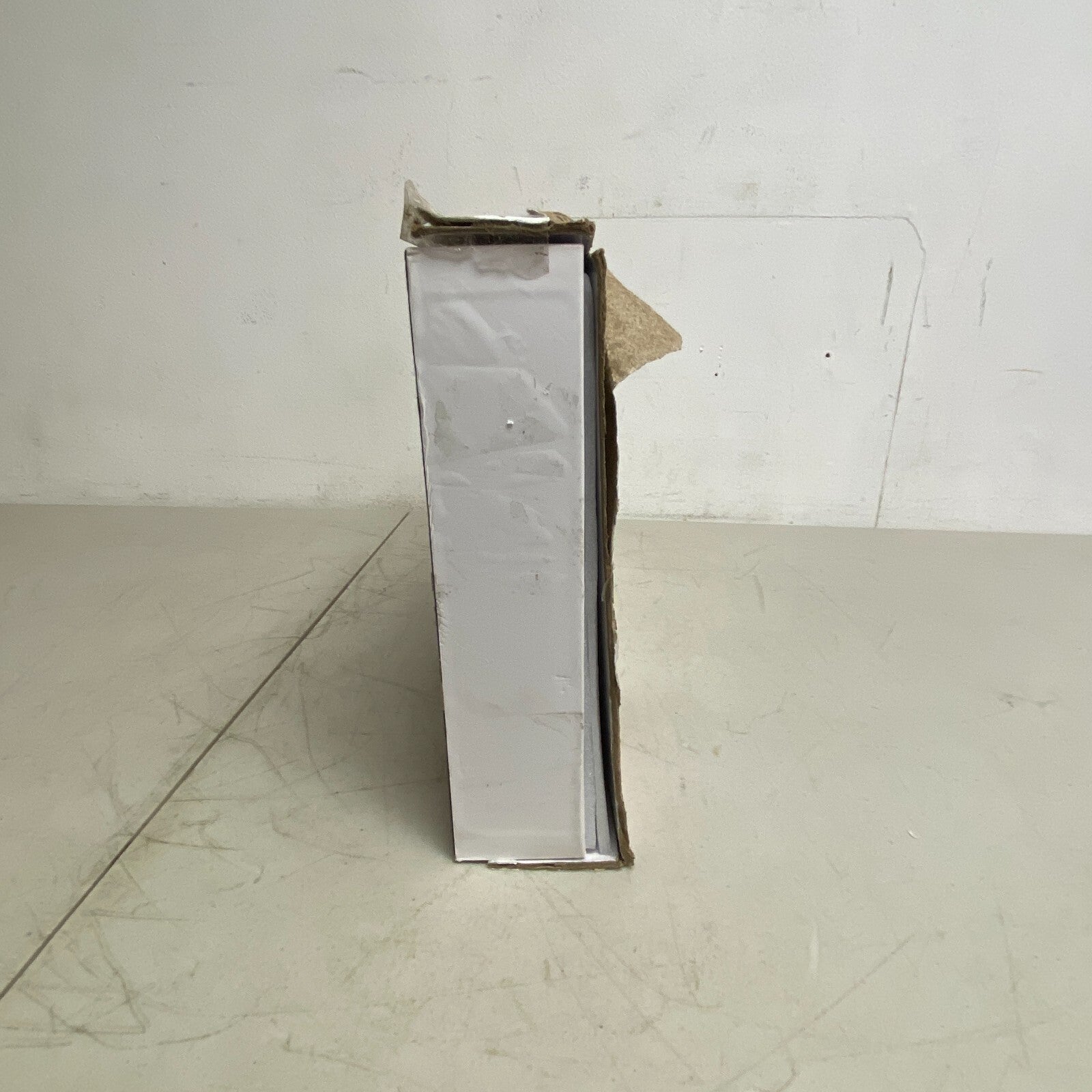 DR. J Professional CP0301 15.6'' Full HD IPS Freesync Portable Monitor