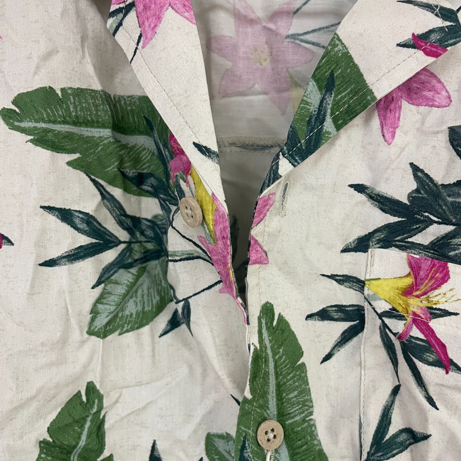 Alpine Design Menâs Woven Shirt Painted Jungle Print ADM13301 NWT New