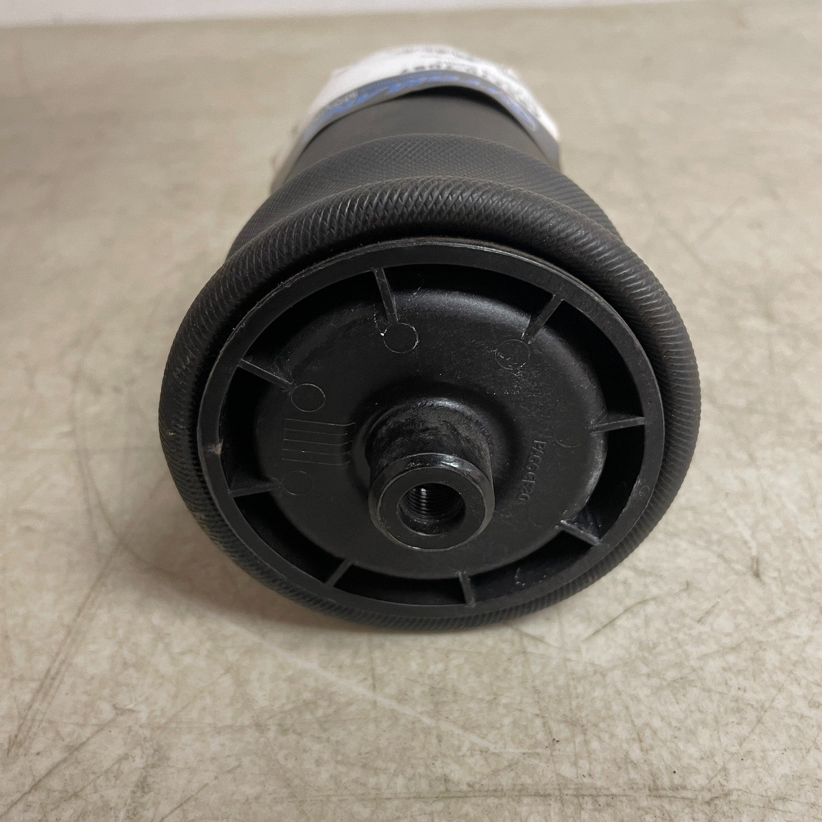 Automann ABSZ70-7087 Sleeve-Type Cabin Air Spring 5.5" Height 807-1015 lb Load