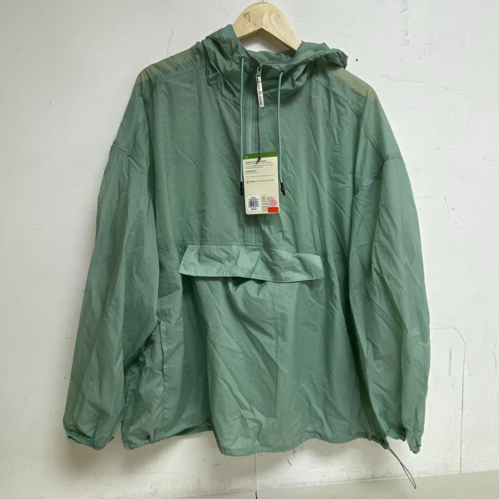 Alpine Design Womens AD Wind Jacket Mineral Jade Long Sleeve Solid ADW13700