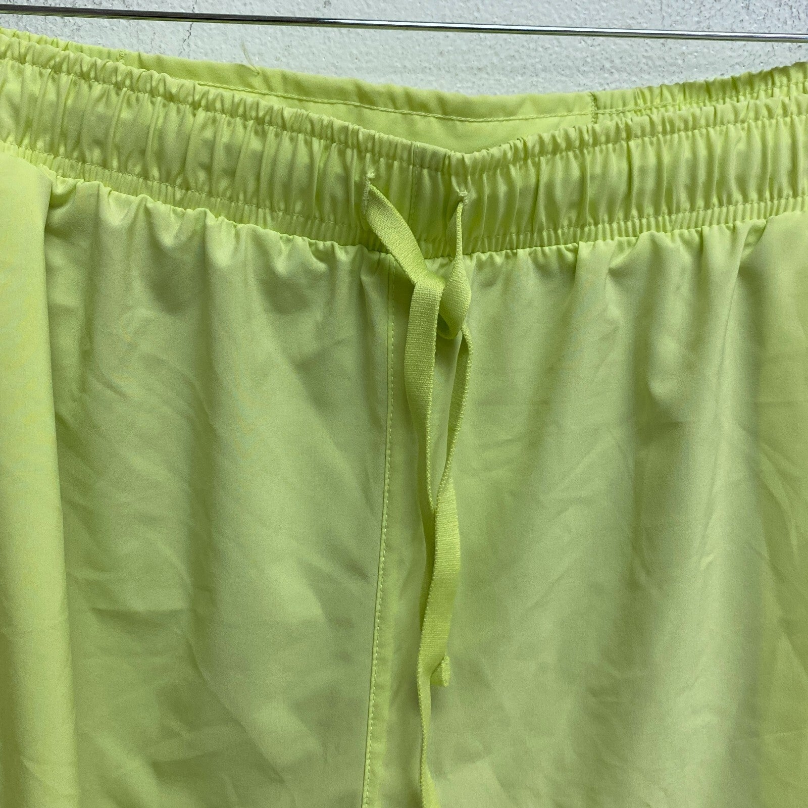 DSG Men's 7" 2-in-1 Stride Run Shorts Fresh Lime/Light Charcoal DAM12208HL