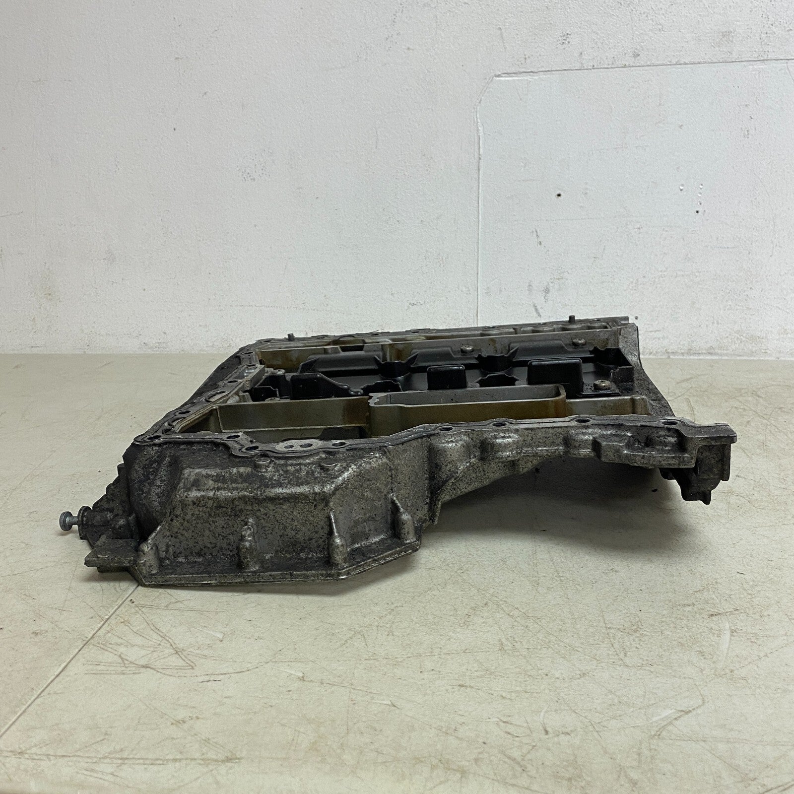 Audi UPPER OIL PAN 3.0L for 2017-2019 AUDI Q7  06E 103 603 BD