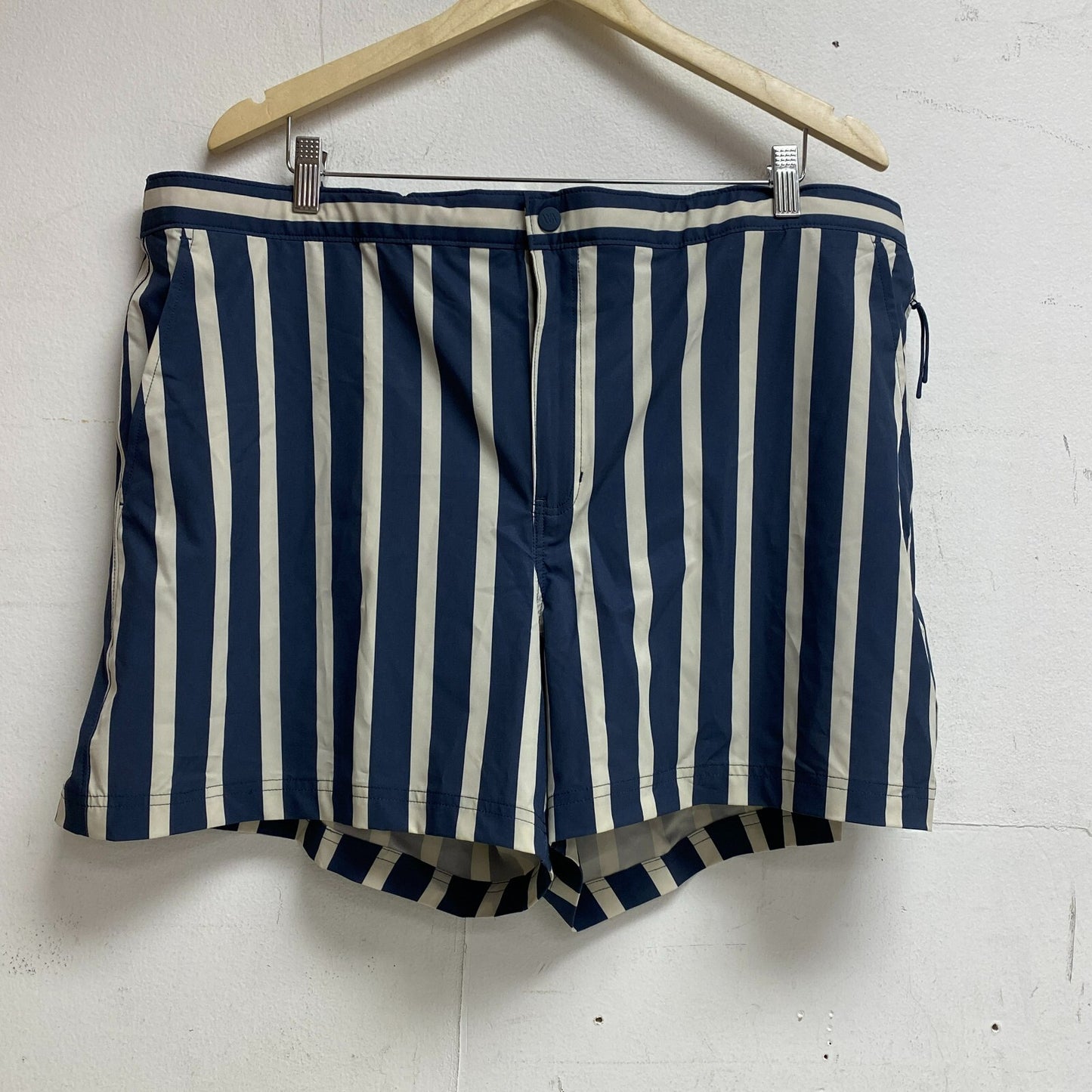 VRST Mens 5" Resort Short Print Navy/White Stripe Summer Stylish  MAX2004645P