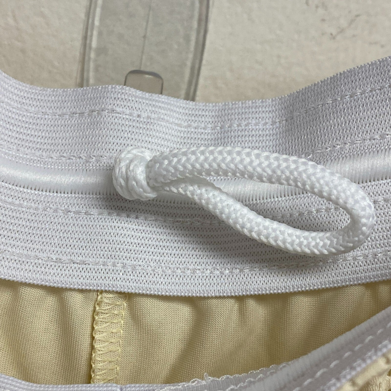 DSG Women's Mid-Rise 7" Light Sand Performance Athletic Shorts Summer DAW39137M