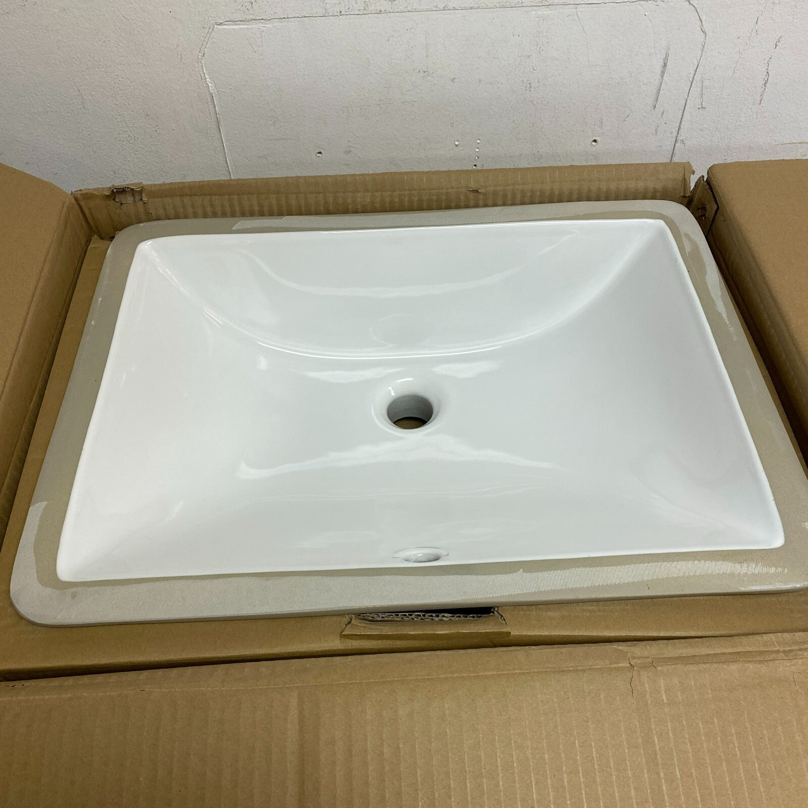 Signature Hardware 20'' x 15'' x 6.69'' Rectangular Porcelain Undermount B,,,,,,