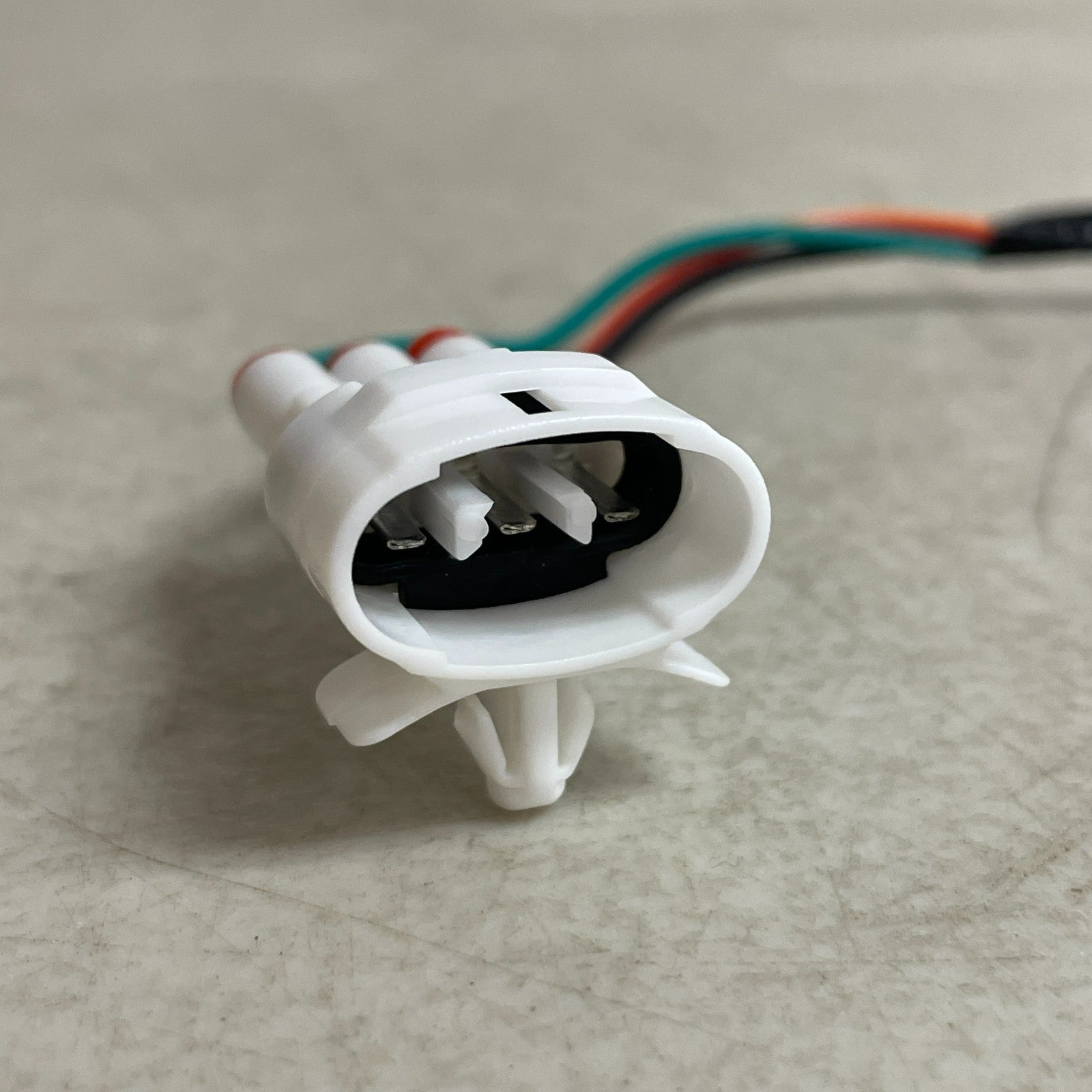 Dorman 645-674 Front Turn Signal Light Socket for Select Suzuki Models