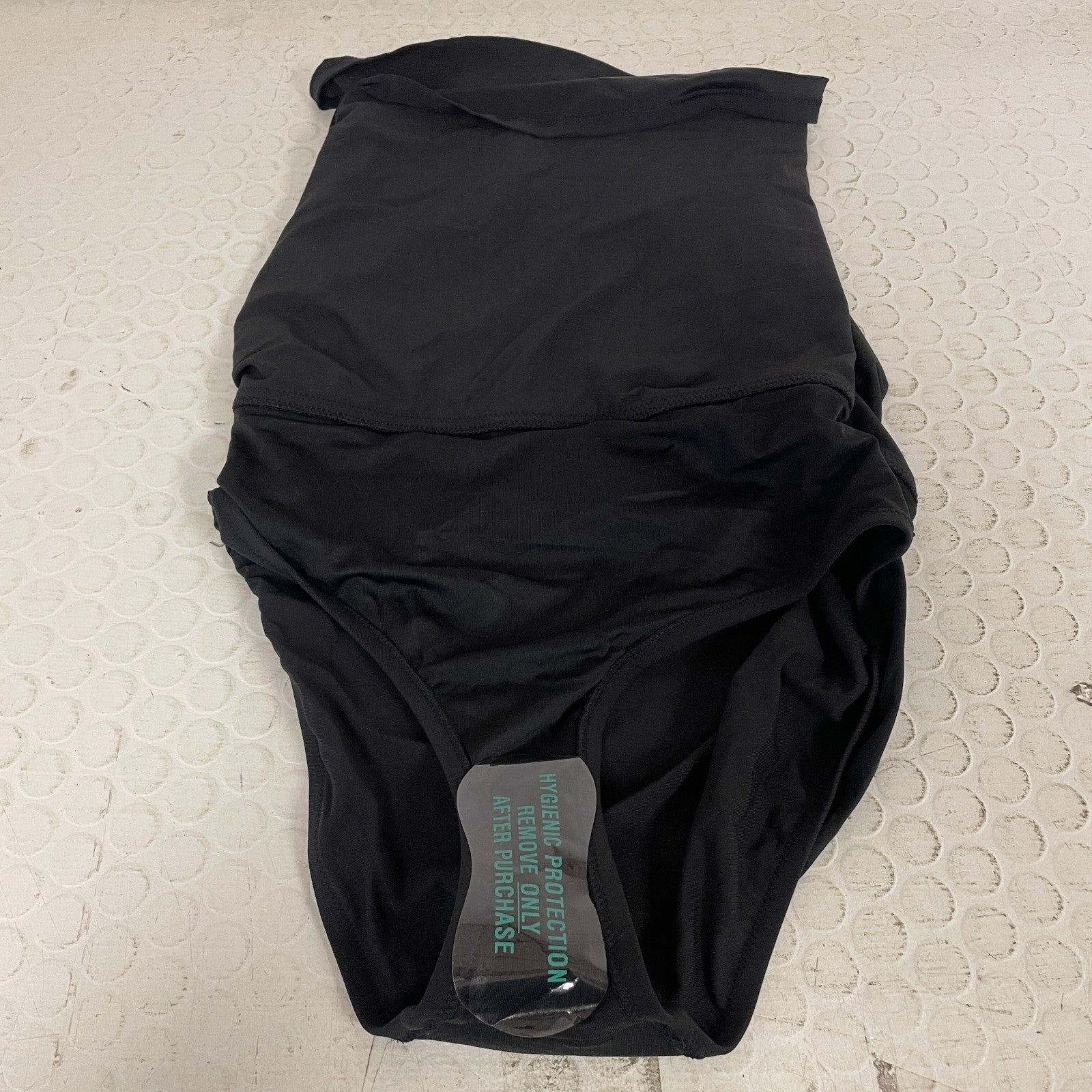 Calia Womenâs Mid Rise Wrap Swim Skort Pure Black Beach Swimwear WSA21410