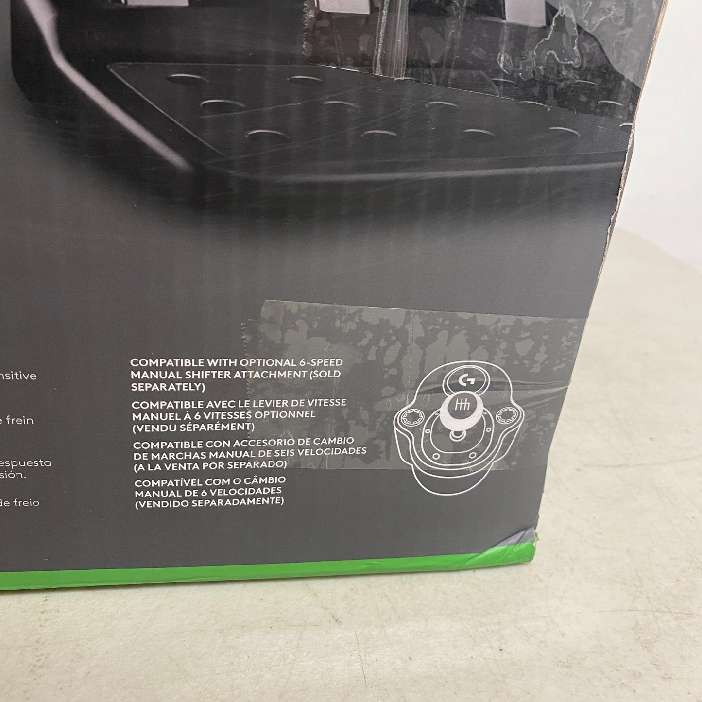 Logitech G920 Driving Force Racing Wheel & Pedals for Xbox Series X|S, Xbox New.