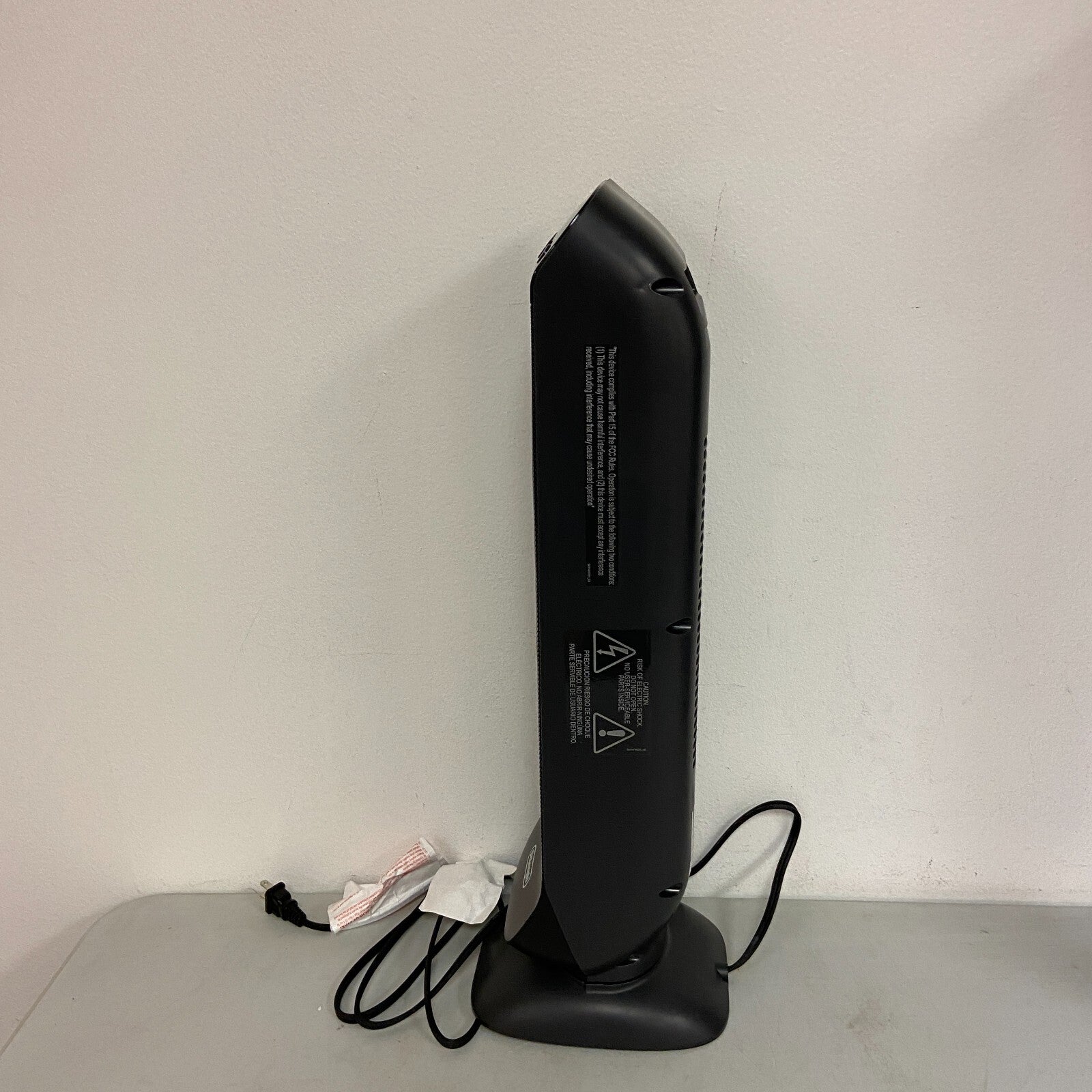 Delonghi 1500W Ceramic Tower Space Heater w/ Thermostat And Remote