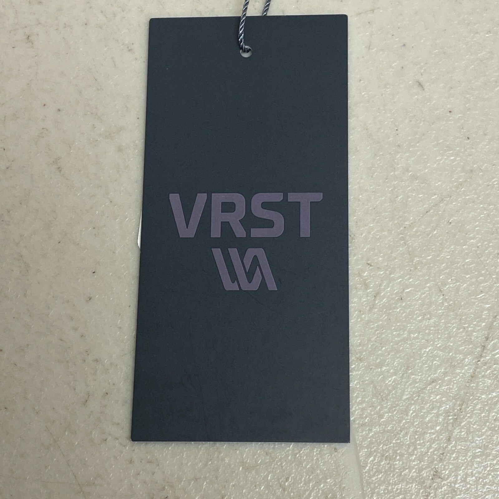 VRST Men's 7" Training Relaxed Fit All-In Short Pure Black MAX100430 Brand New