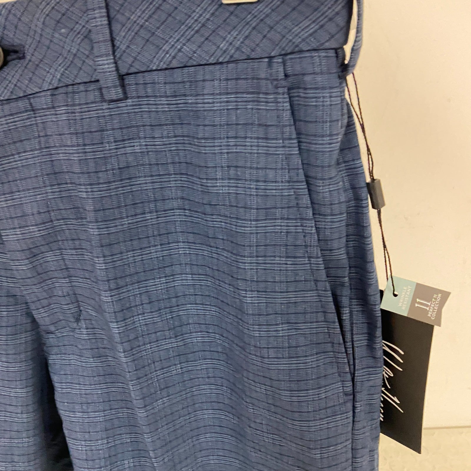 Walter Hagen Mens Perfect 11 Tonal Plaid Short Navy MGA14163