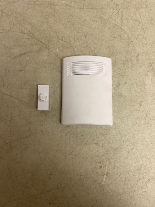 Heath Zenith White Plastic Wireless Door Chime Kit