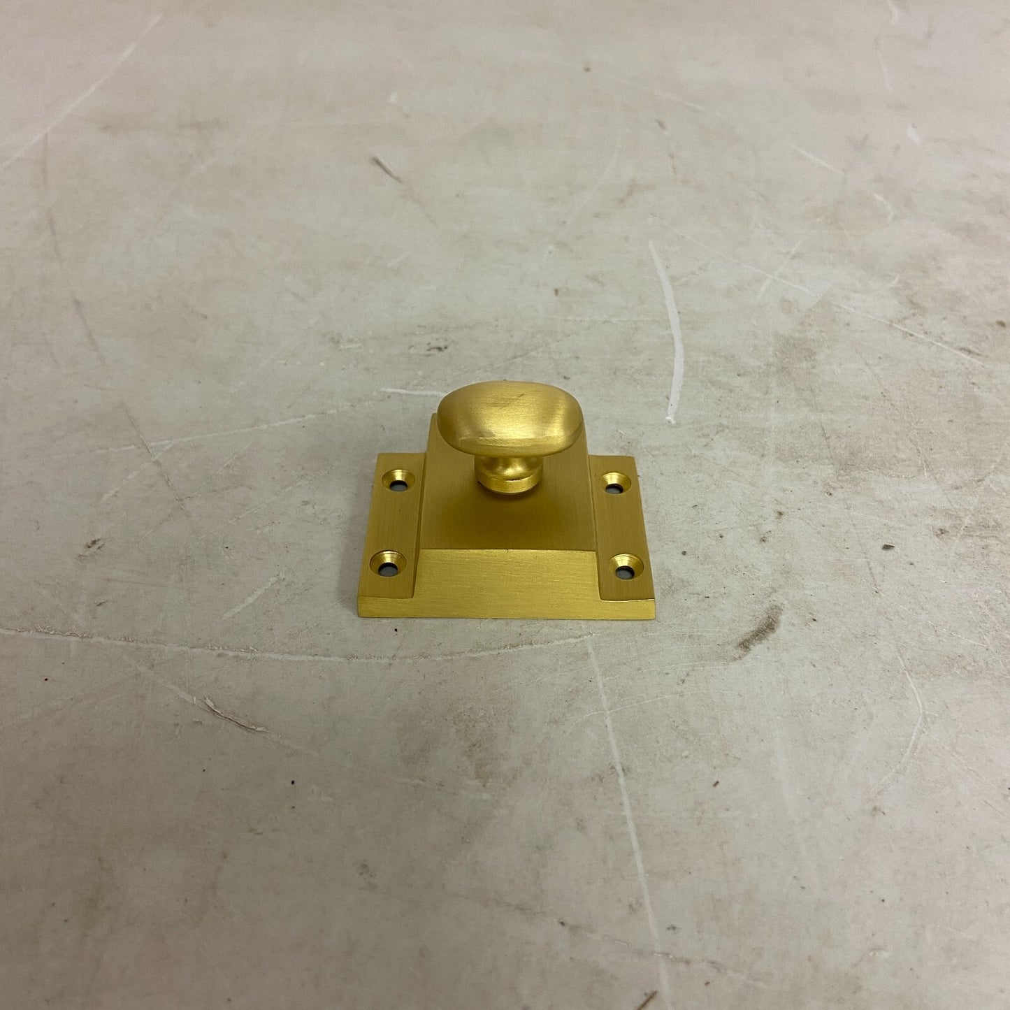 SIGNATURE HARDWARE PITKIN BRASS CABINET LATCHES WITH OVAL KNOB- SATIN BRASS