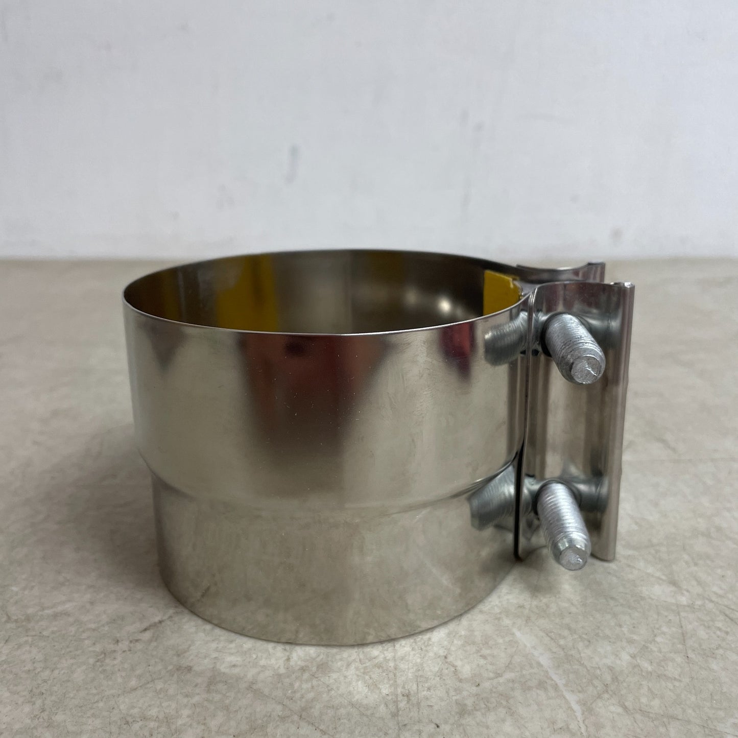 Alliance ABP N35 40PLSG 4″ Pre-Formed Stainless Steel Exhaust Clamp