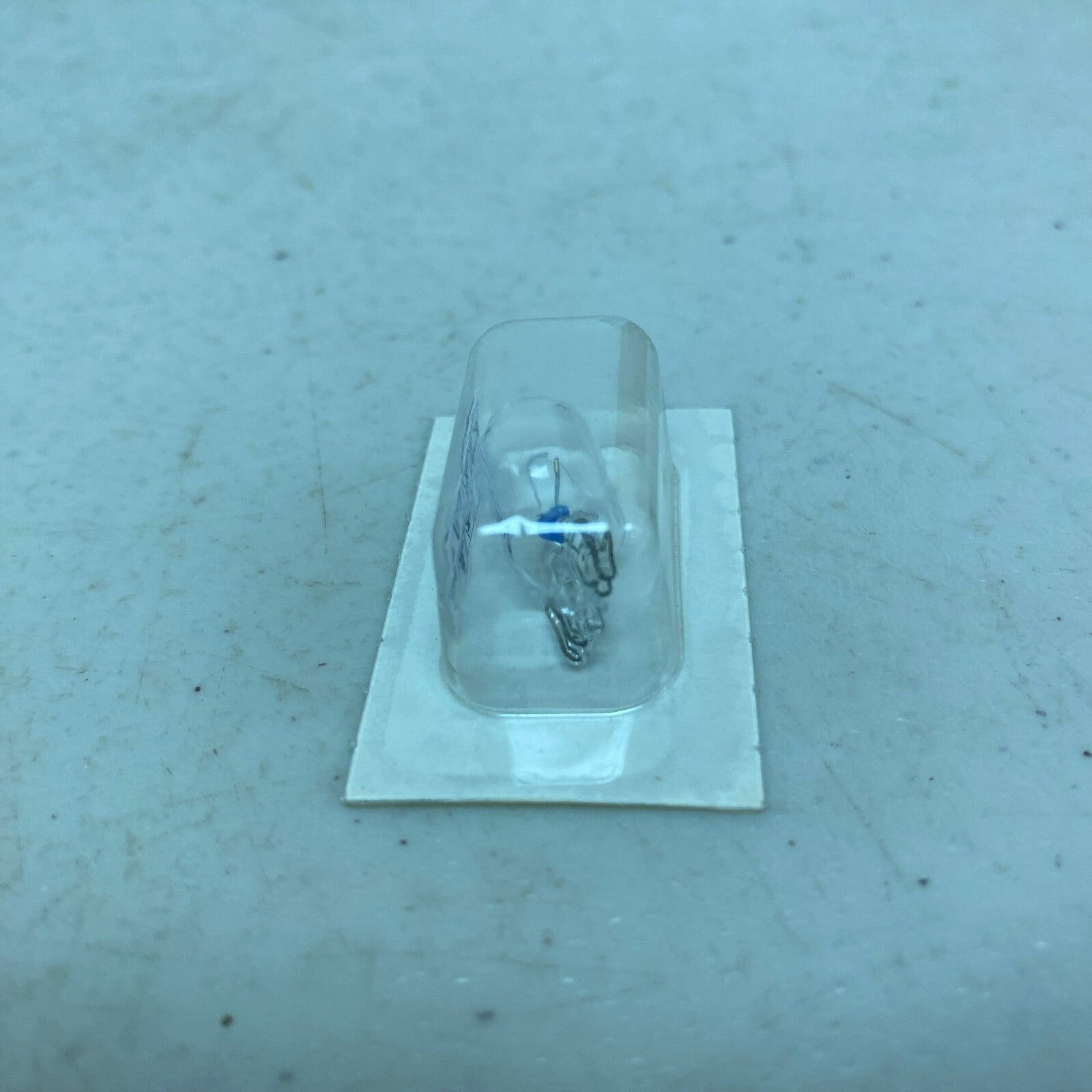 Ford Multi Use Bulb C7SZ 13466B . #573-1CP