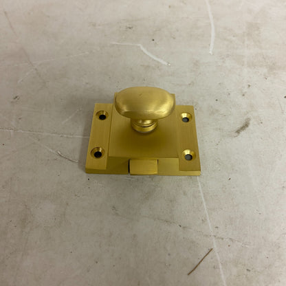 SIGNATURE HARDWARE PITKIN BRASS CABINET LATCHES WITH OVAL KNOB- SATIN BRASS