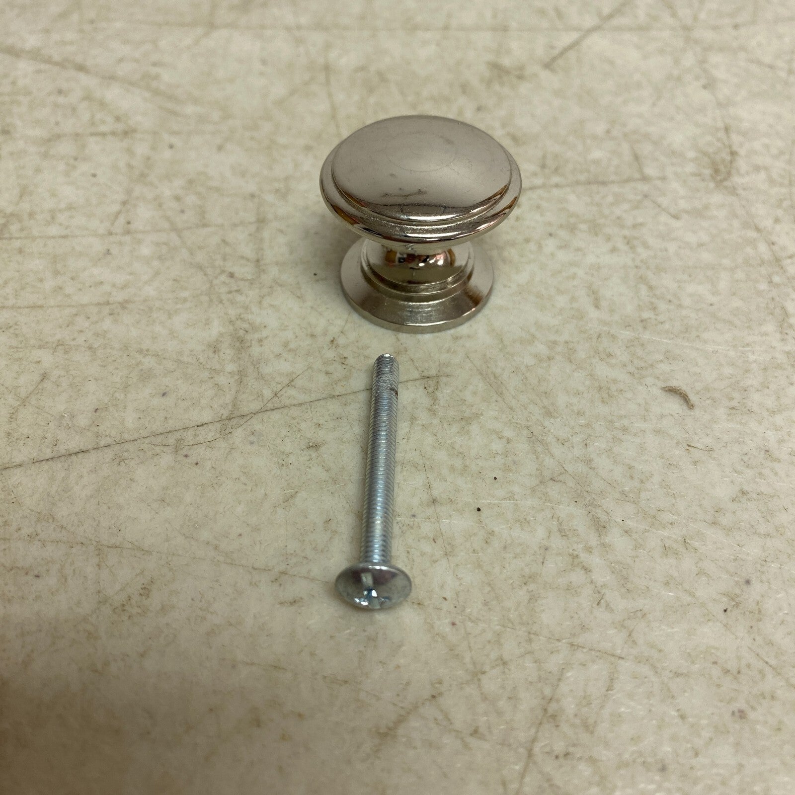 Signature Hardware 1-1/4" Strasbourg Brass Cabinet Knob - Satin Brass