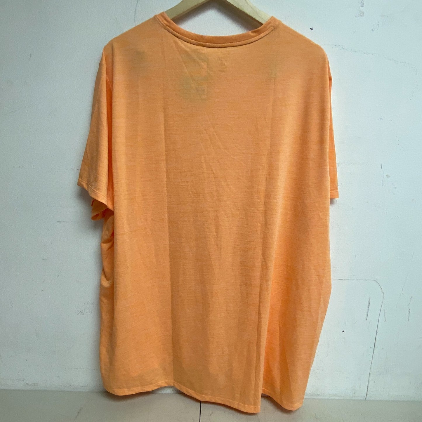 DSG Men's Training Movement Relaxed Tee Cantaloupe / Pure White DAM12100NX