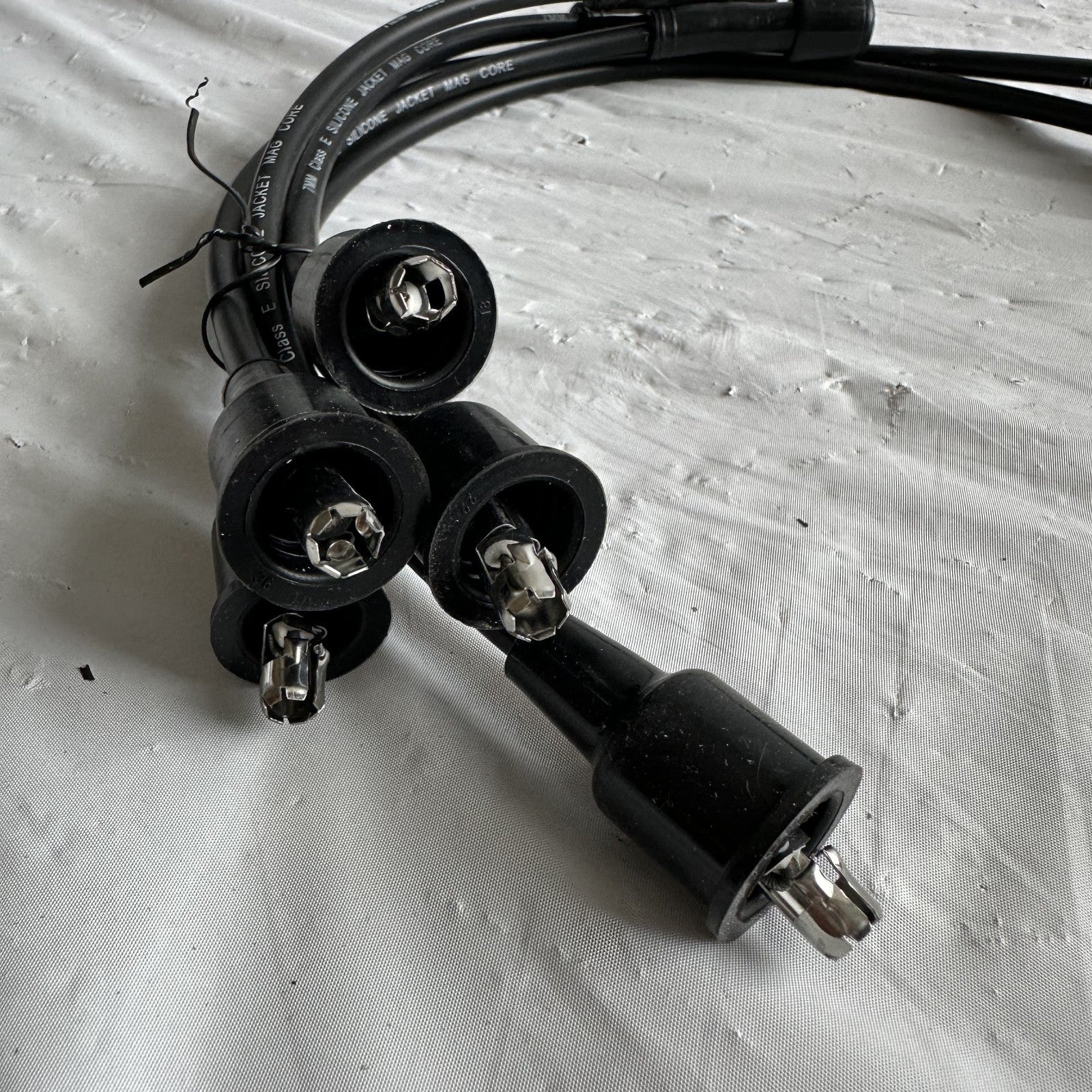 Carquest 35-4001 Spark Plug Wire Set 5 Wires Silicone Blue